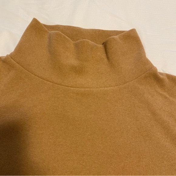 Dudley Stephens Cobble Hill Turtleneck - Camel Small - Picture 9 of 10